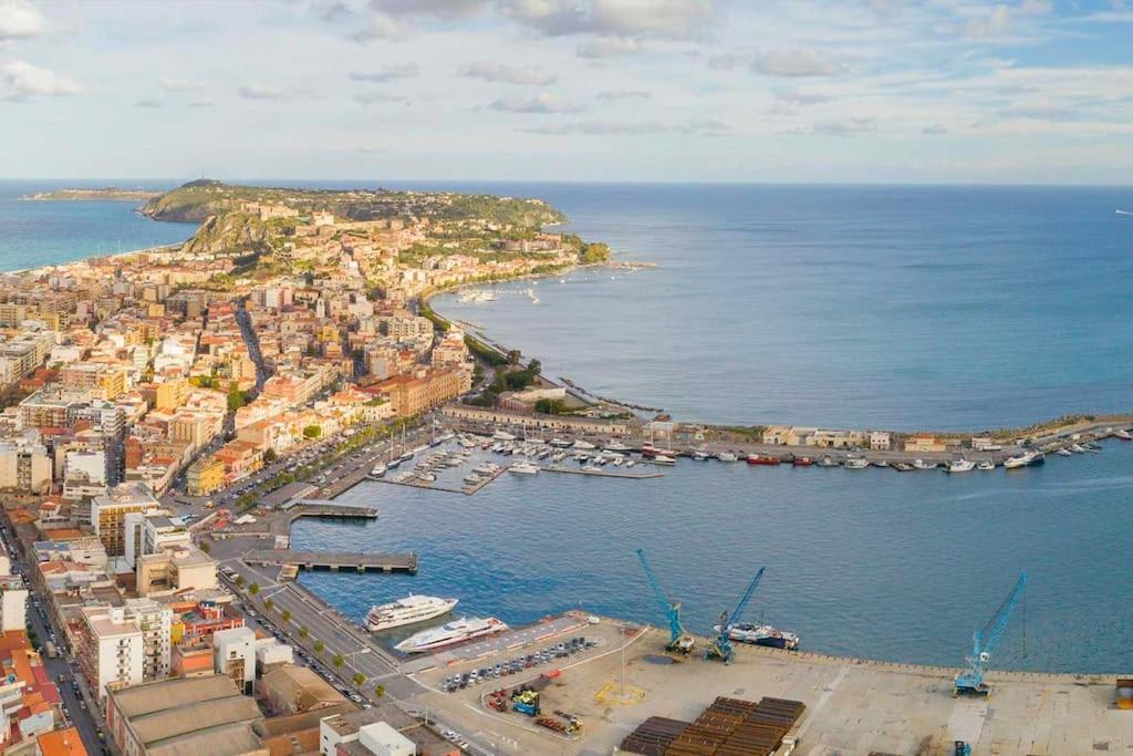 Appartamento Matilde'S Flat Milazzo Esterno foto