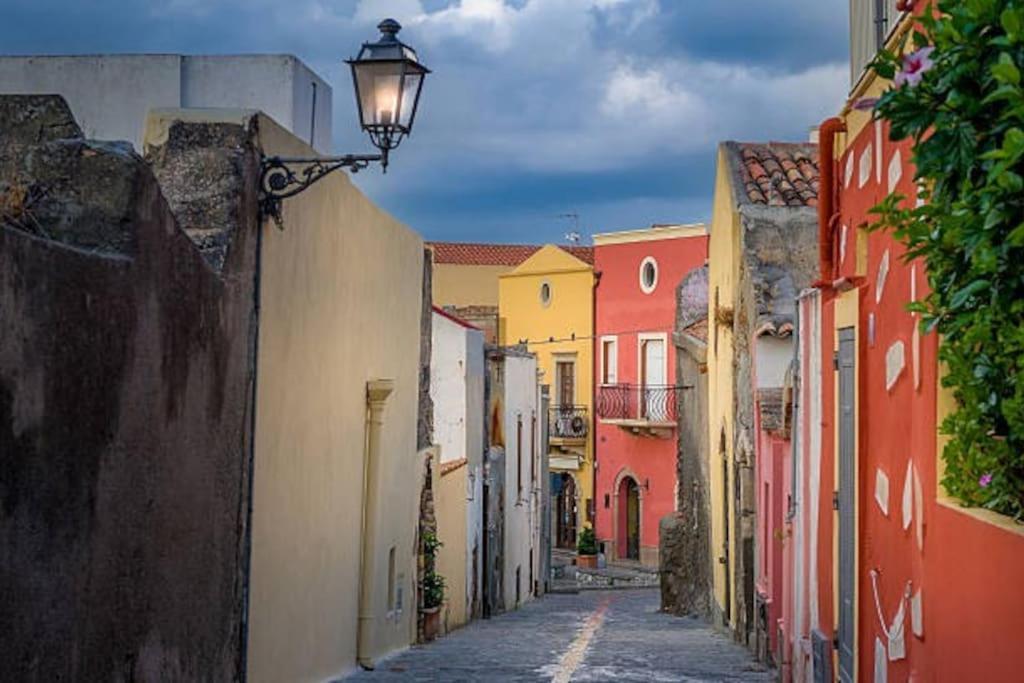 Appartamento Matilde'S Flat Milazzo Esterno foto