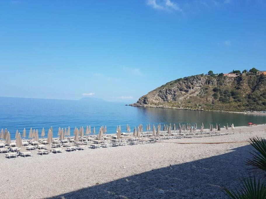 Appartamento Matilde'S Flat Milazzo Esterno foto